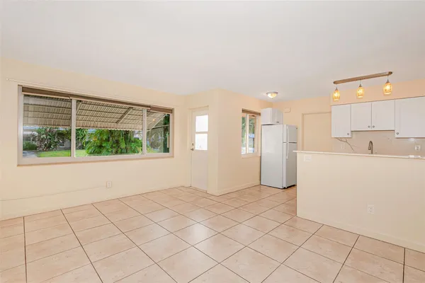 $2,245 | 2581 Northeast 11th Court, Unit 2585, Pompano Beach, FL 33062