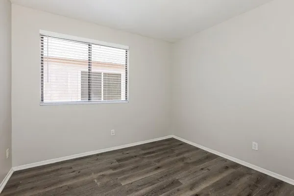 $2,040 | 8515 West Elm Street, Phoenix, AZ 85037