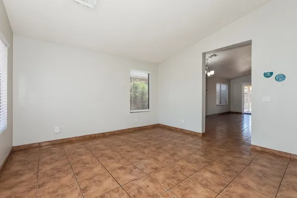 $2,040 | 8515 West Elm Street, Phoenix, AZ 85037