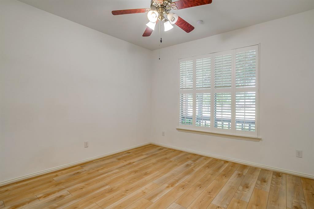 8101 Rodeo Drive Denton, TX 76208 - Photo 32 of 40 2nd bedroom