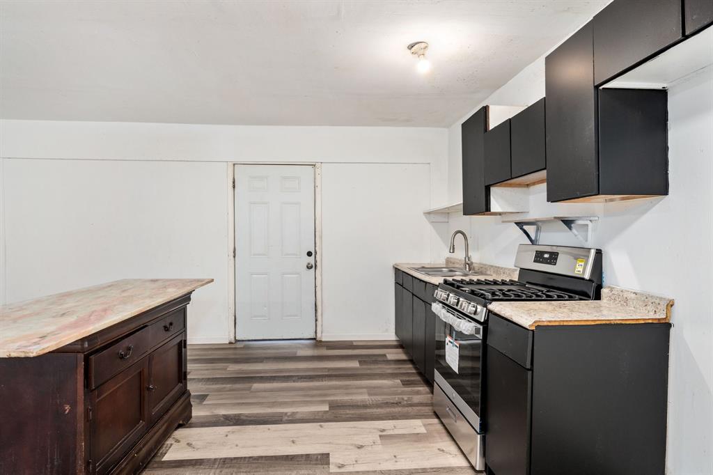 1623 Fresno Street Dallas, TX 75217 - Photo 24 of 36