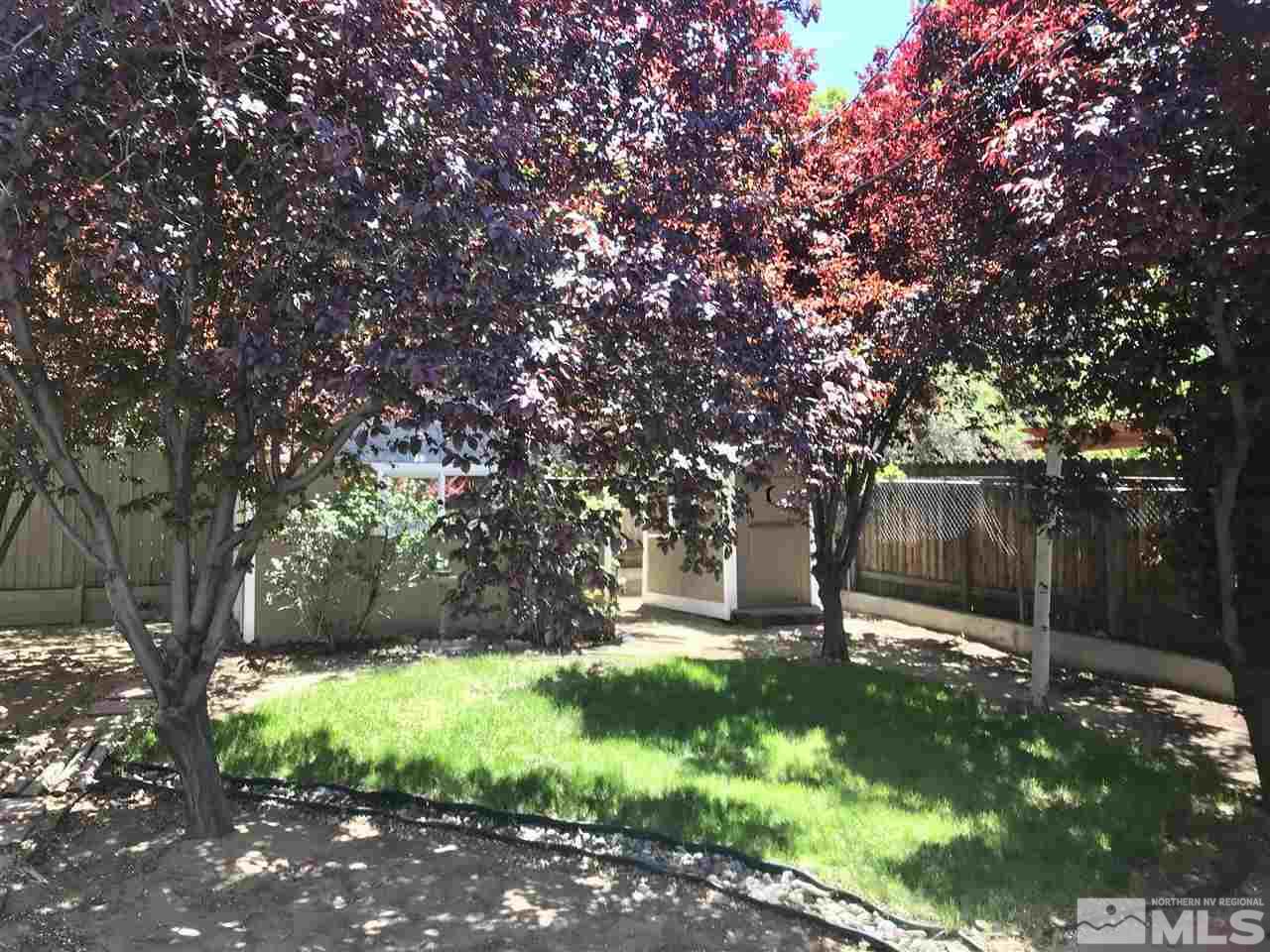 1680 Elmcrest Drive Reno, NV 89503 - Photo 13 of 15 Photo 13