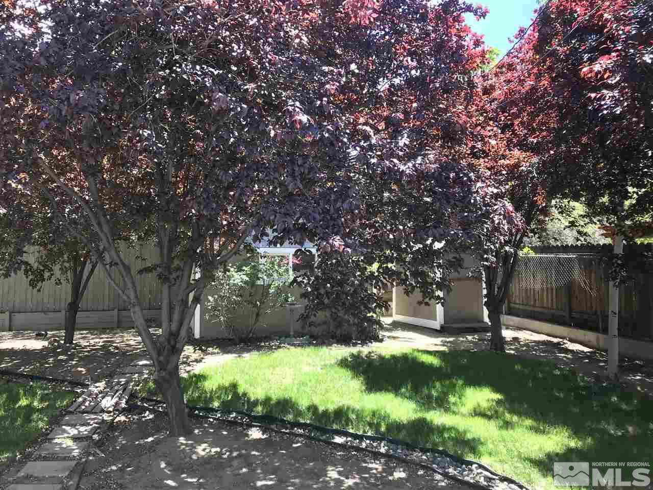 1680 Elmcrest Drive Reno, NV 89503 - Photo 14 of 15 Photo 14