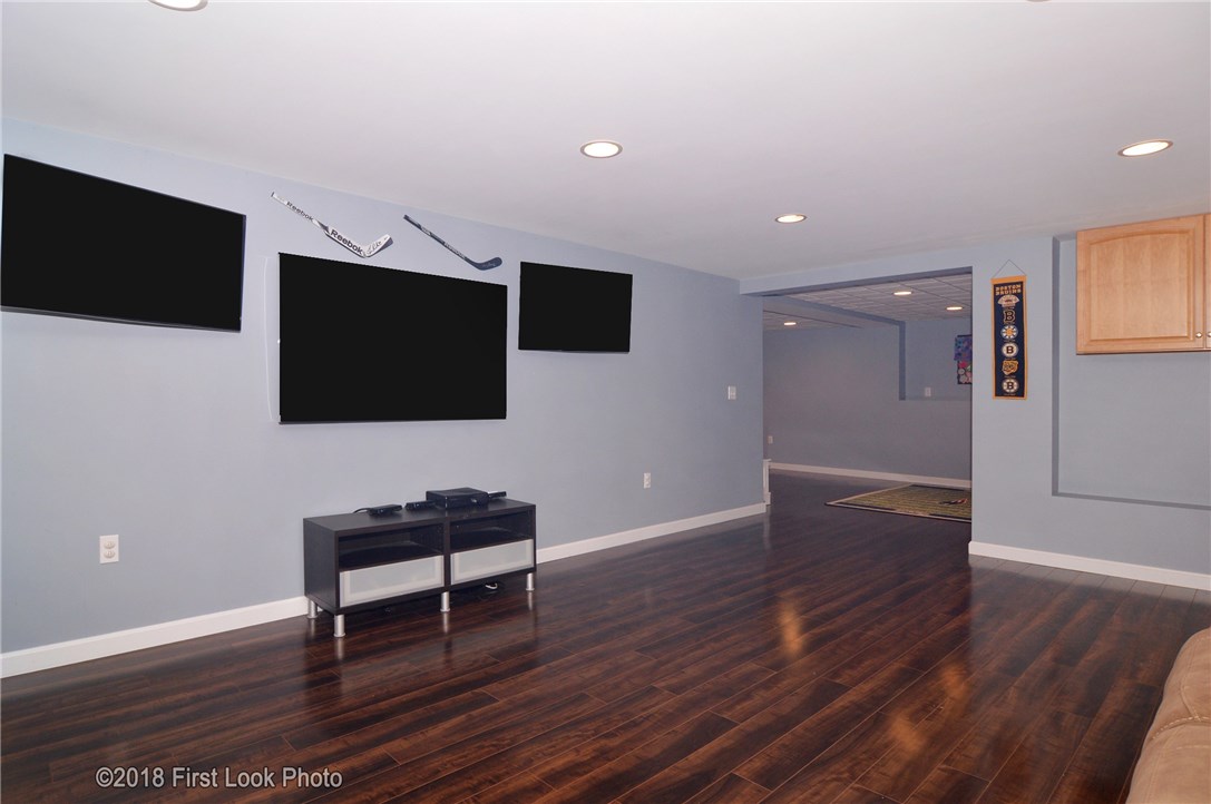 15 Meader Pond Road Lincoln, RI 02865 - Photo 33 of 38