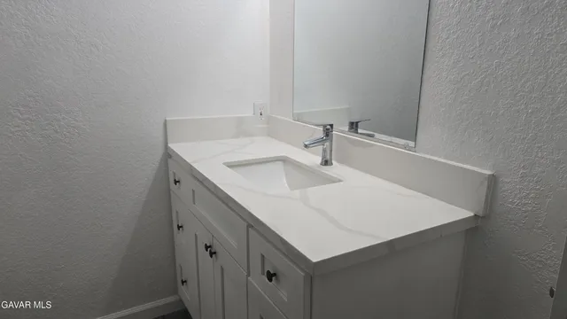 $1,600 | 38551 10th Place East, Unit A, Palmdale, CA 93550