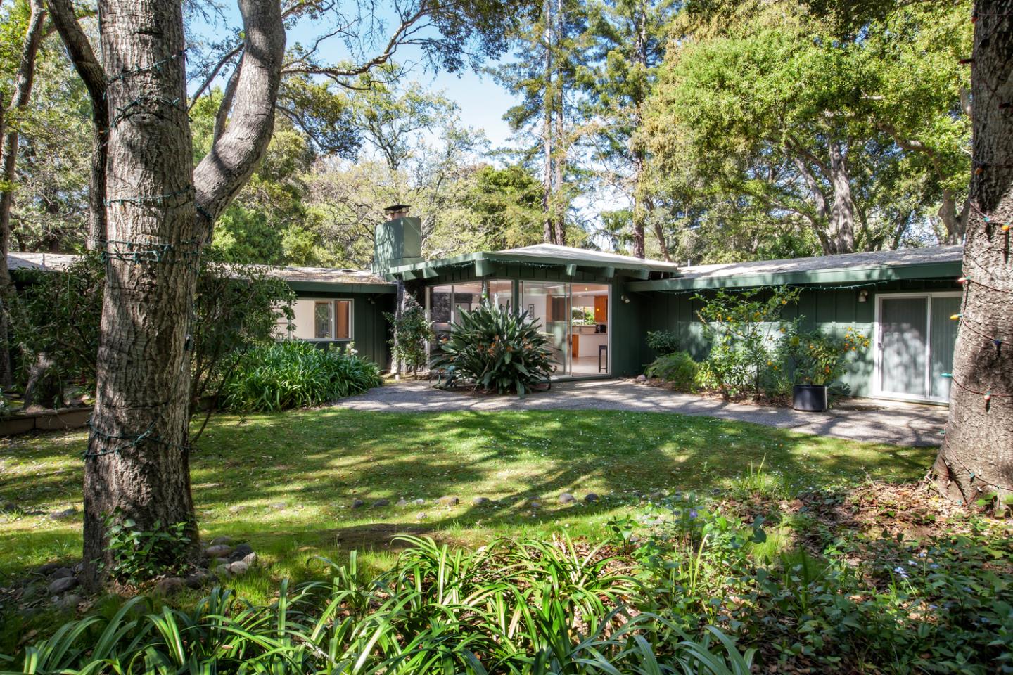 41 Stonegate Road Portola Valley, CA 94028 - Photo 1 of 1 Gallery Image 1