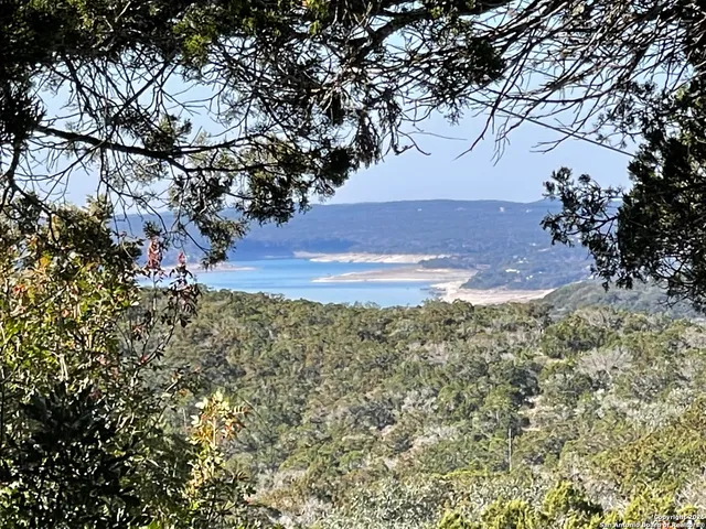 $665,000 | 776 County Road 270, Mico, TX 78056