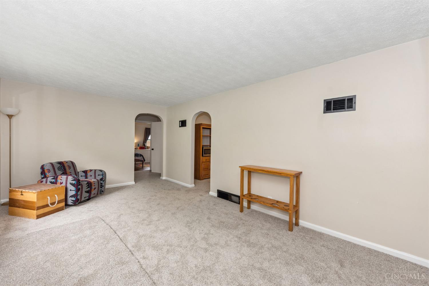 2671 Herold Road Batavia, OH 45103 - Photo 6 of 24