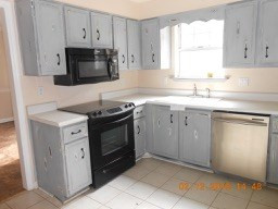 4186 Arlington Road Evans, GA 30809 - Photo 9 of 14 Kitchen