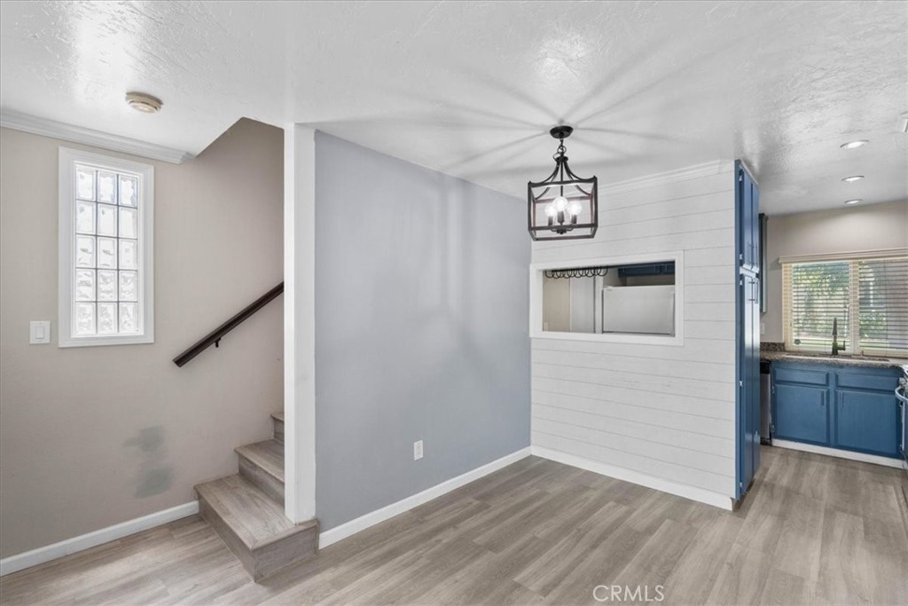 4727 Knickerbocker Lane Riverside, CA 92501 - Photo 5 of 39