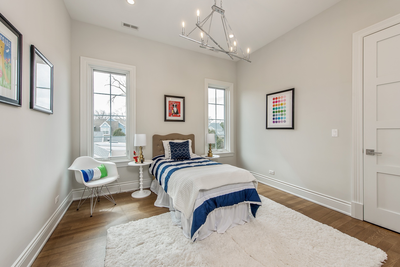 290 Thackeray Lane Northfield, IL 60093 - Photo 19 of 30 a bedroom with a bed and window