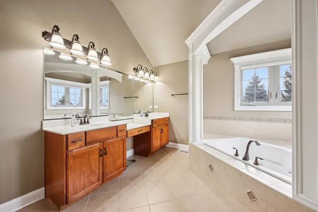 $999,900 | 3712 Ryder Court, Naperville, IL 60564