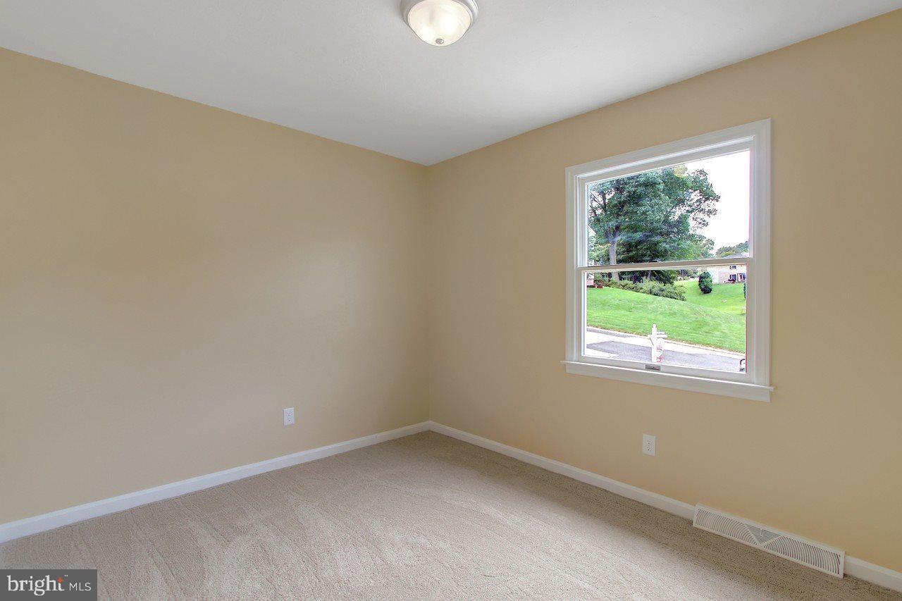 1541 Randow Road York, PA 17403 - Photo 14 of 24 Gallery Image 14