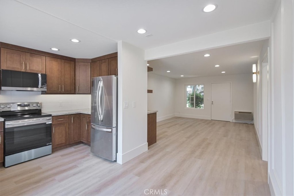 229 Springview Irvine, CA 92620 - Photo 1 of 30