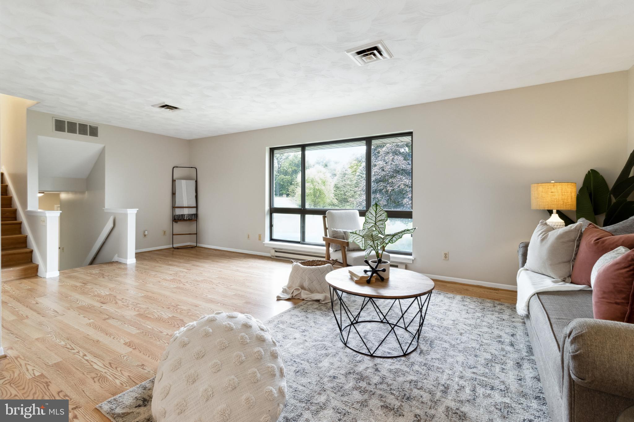 14 Old Ruhl Court Freeland, MD 21053 - Photo 6 of 30 Living Room