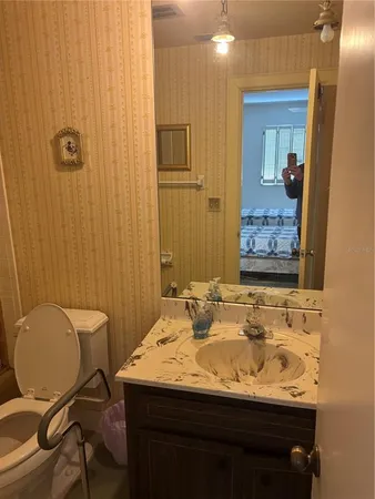 $235,000 | Undisclosed Address, Belleair Bluffs, FL 33770