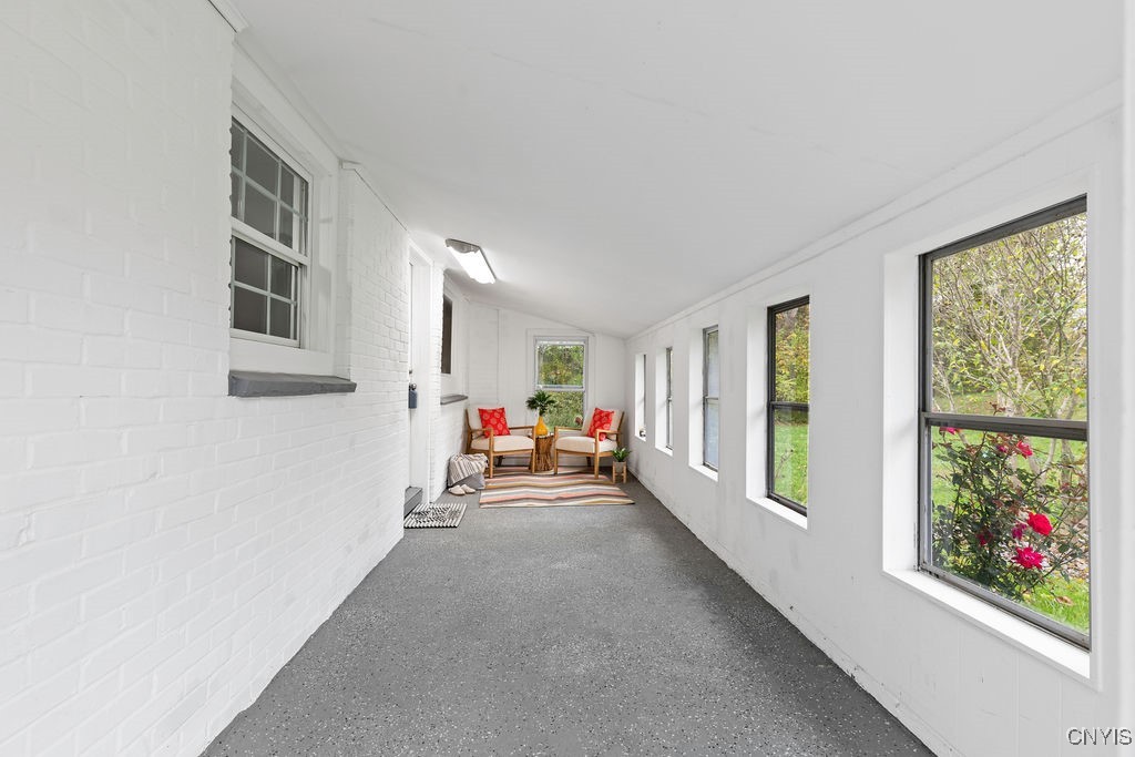 5691 Mud Mill Road Cicero, NY 13029 - Photo 4 of 31