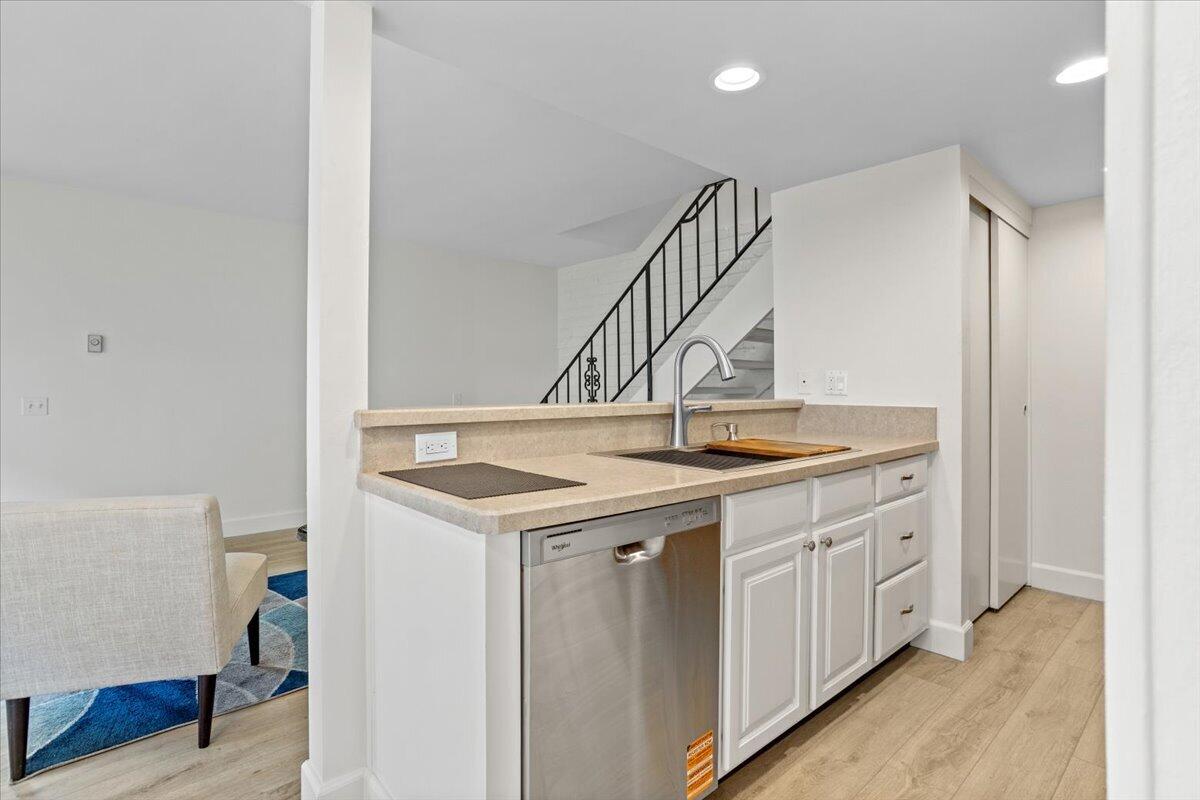 5930 Via Real, Unit 3 Carpinteria, CA 93013 - Photo 10 of 23 a kitchen with a sink and a refrigerator