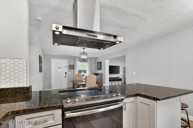 $425,000 | 1087 Spokane Avenue, Jacksonville, FL 32233