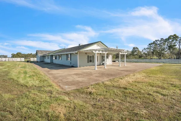 $899,000 | 7569 Camp Far West Road, Wheatland, CA 95692