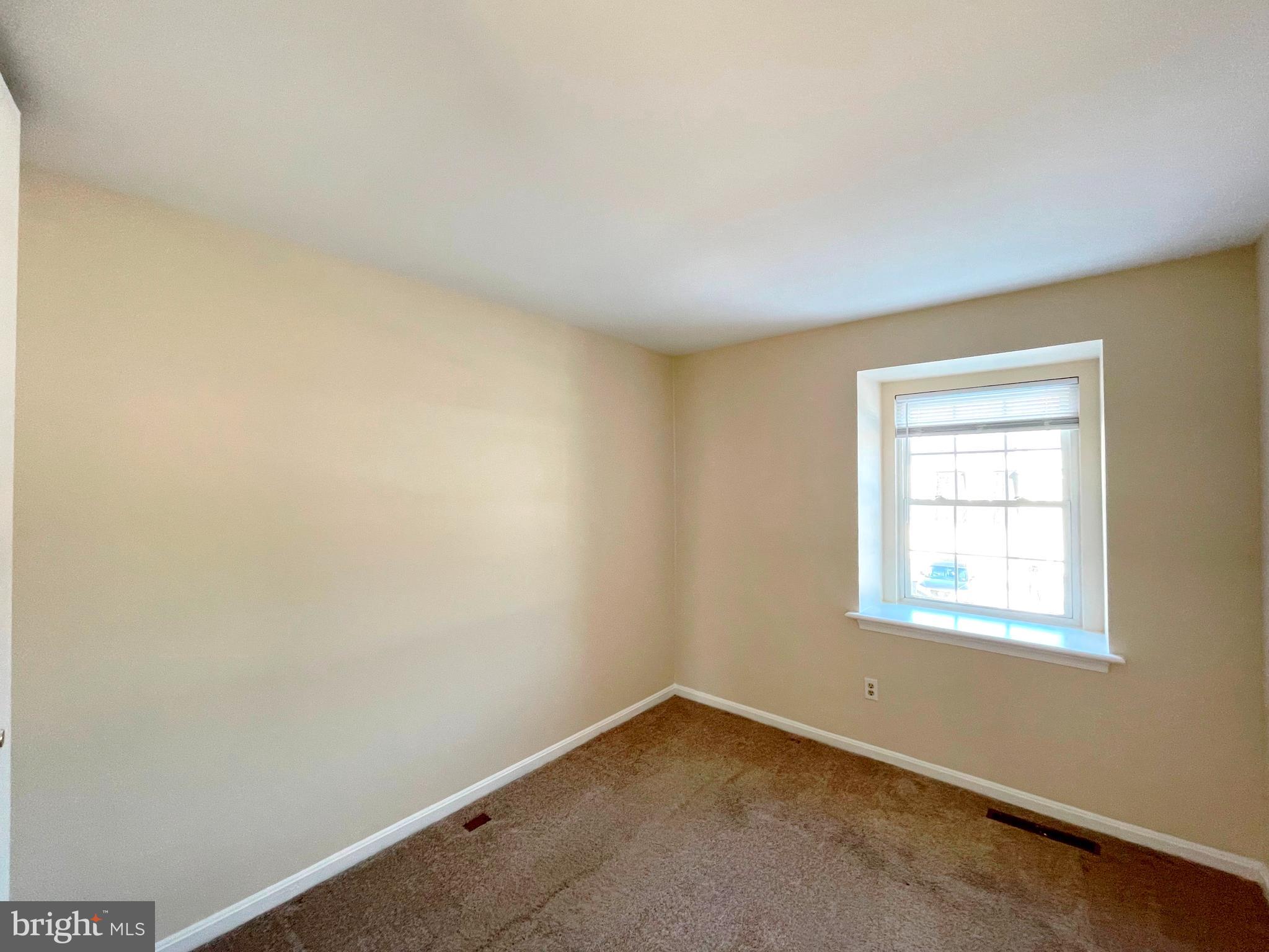 908 Sycamore Lane La Plata, MD 20646 - Photo 12 of 21 Bedroom #1