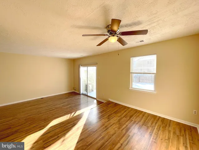 $1,995 | 908 Sycamore Lane, La Plata, MD 20646