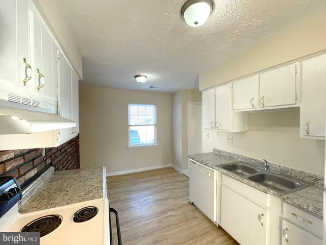 $1,995 | 908 Sycamore Lane, La Plata, MD 20646