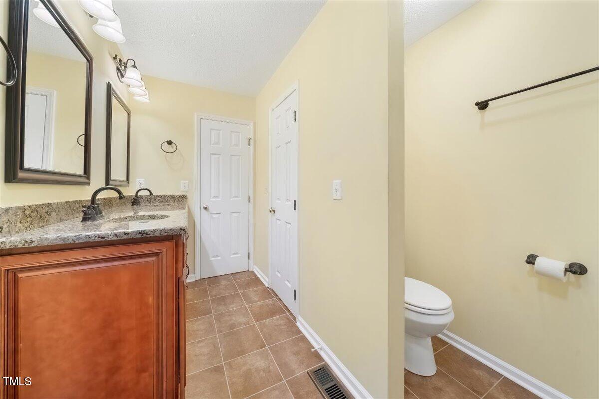 620 Trunecek Circle Raleigh, NC 27603 - Photo 18 of 53 20-aINT_017