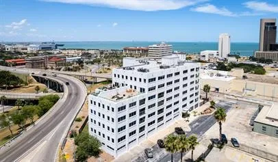 $2,800 | 901 North Upper Broadway, Unit 502, Corpus Christi, TX 78401