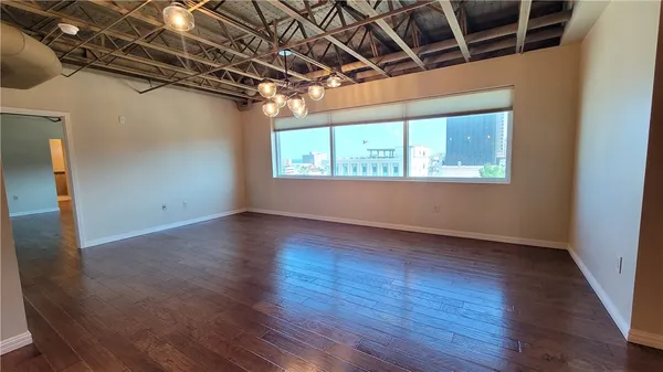 $2,800 | 901 North Upper Broadway, Unit 502, Corpus Christi, TX 78401