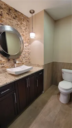 $2,800 | 901 North Upper Broadway, Unit 502, Corpus Christi, TX 78401