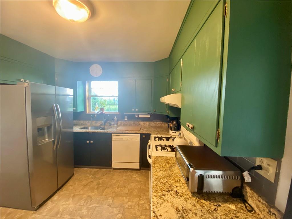 1040 Silver Lane McKees Rocks, PA 15136 - Photo 5 of 22 Gallery Image 5