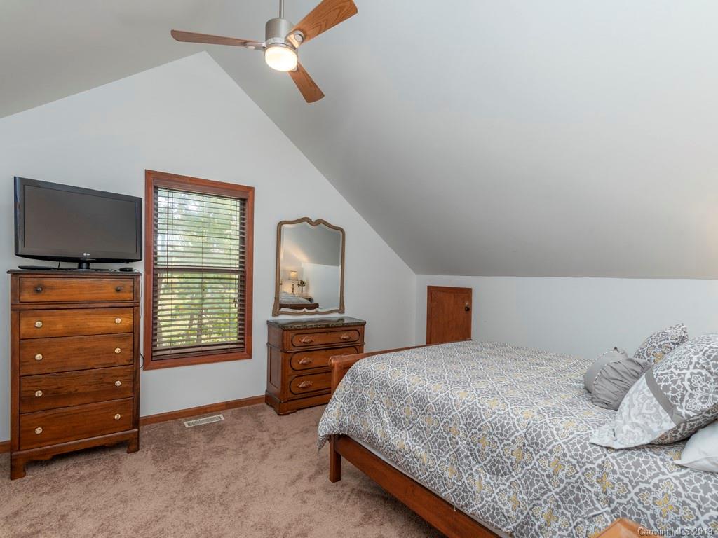 8 Reuben Road Asheville, NC 28804 - Photo 11 of 20 Gallery Image 11
