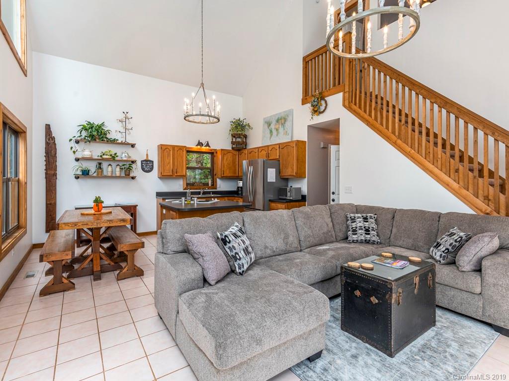 8 Reuben Road Asheville, NC 28804 - Photo 4 of 20 Gallery Image 4