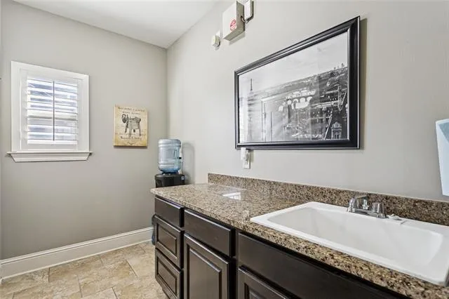 $385,000 | 172 Fayedaye Drive, Madisonville, LA 70447