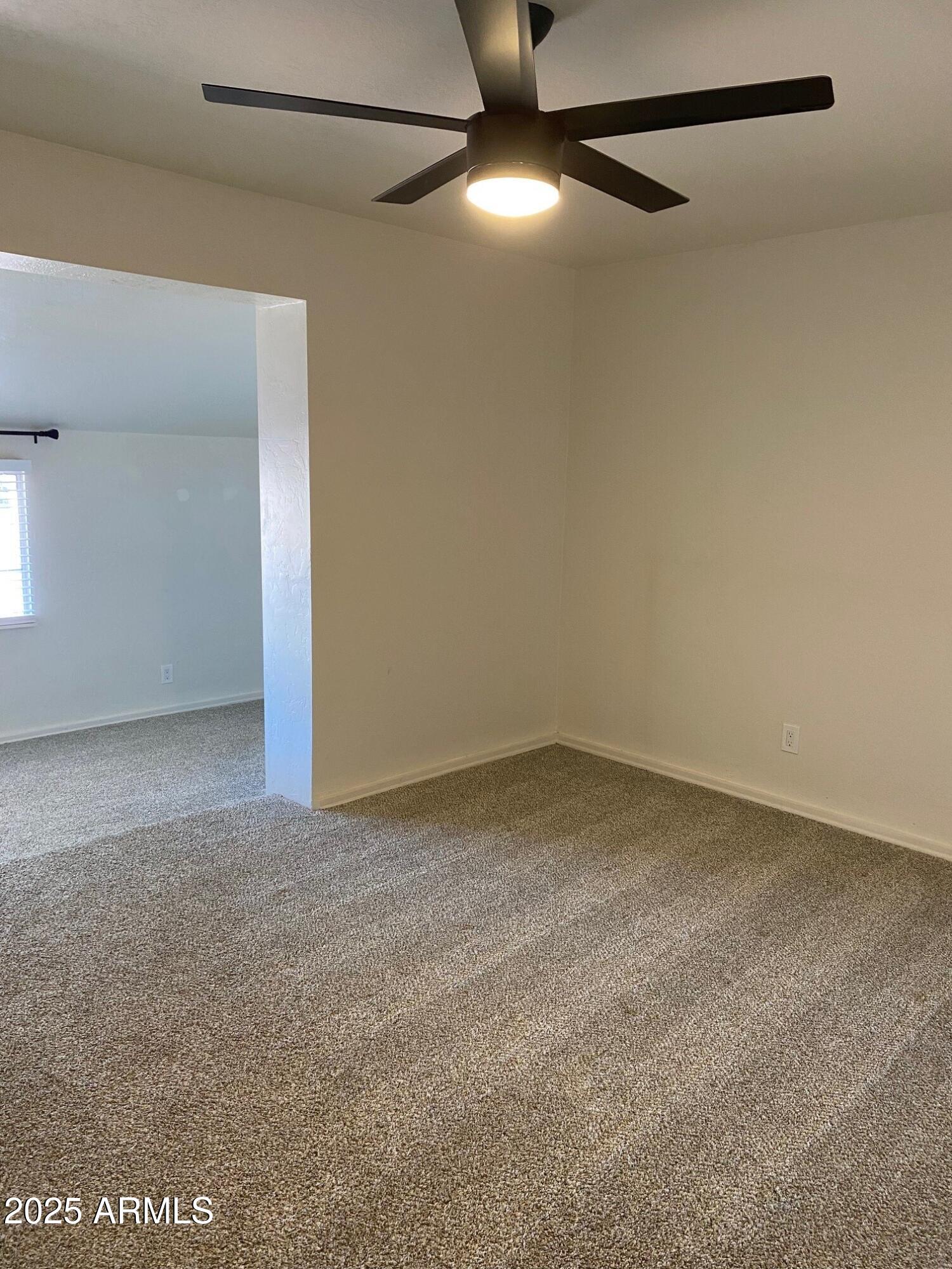 1821 West Libby Street Phoenix, AZ 85023 - Photo 11 of 26 a view of an empty room