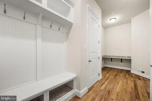 $1,499,000 | 708 Stonecliffe Road, Malvern, PA 19355