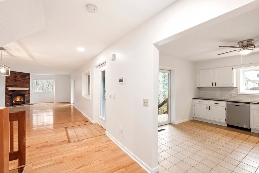 260 Captain Eames Circle, Unit 260 Ashland, MA 01721 - Photo 9 of 42