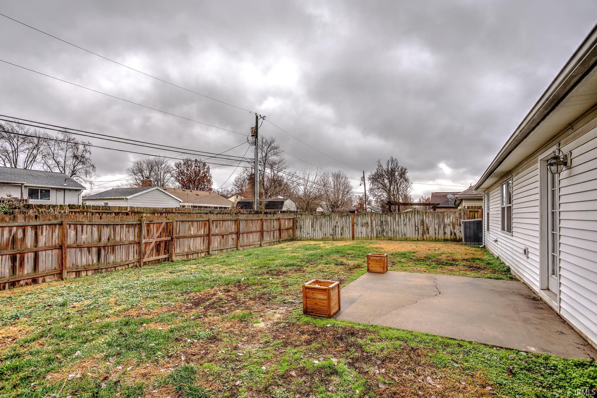 3305 North Stockwell Road Evansville, IN 47715 - Photo 25 of 27