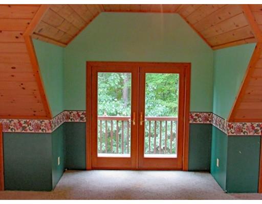 23 Gunn Road Southampton, MA 01073 - Photo 12 of 27 Gallery Image 12