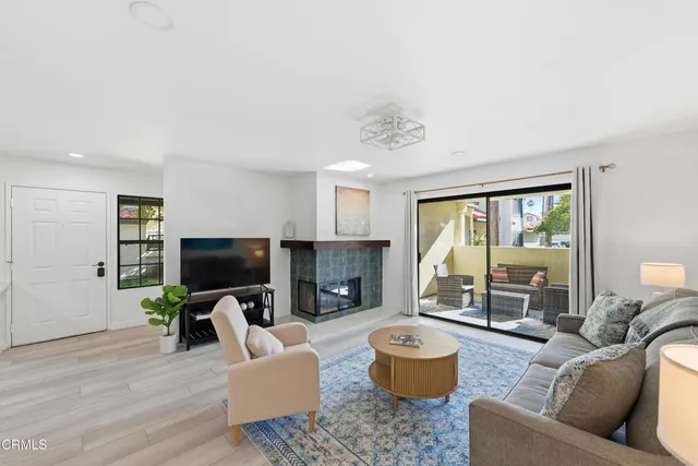 $3,650 | 2053 Majorca Drive, Oxnard, CA 93035