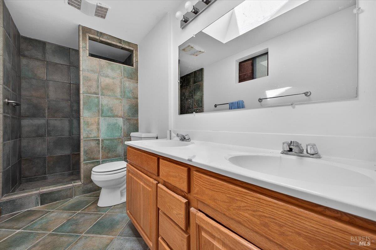 23881 Walling Road Geyserville, CA 95441 - Photo 20 of 40 Gallery Image 20