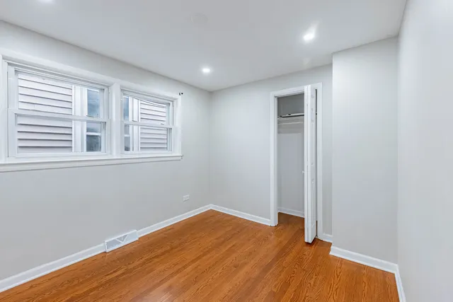 $379,900 | 5631 West 64th Place, Chicago, IL 60638