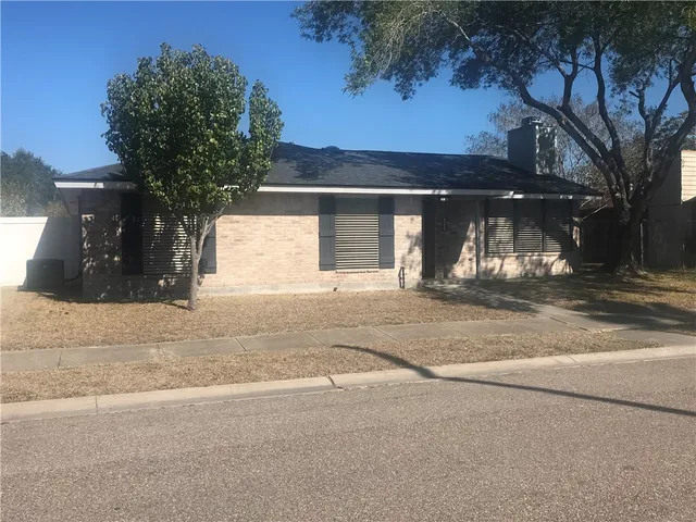 $249,900 | 2918 River Bend Court, Corpus Christi, TX 78415