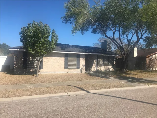 $249,900 | 2918 River Bend Court, Corpus Christi, TX 78415