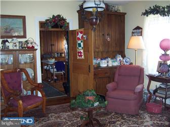 352 Methodist Road Newport, NJ 08345 - Photo 8 of 12 Dining Room