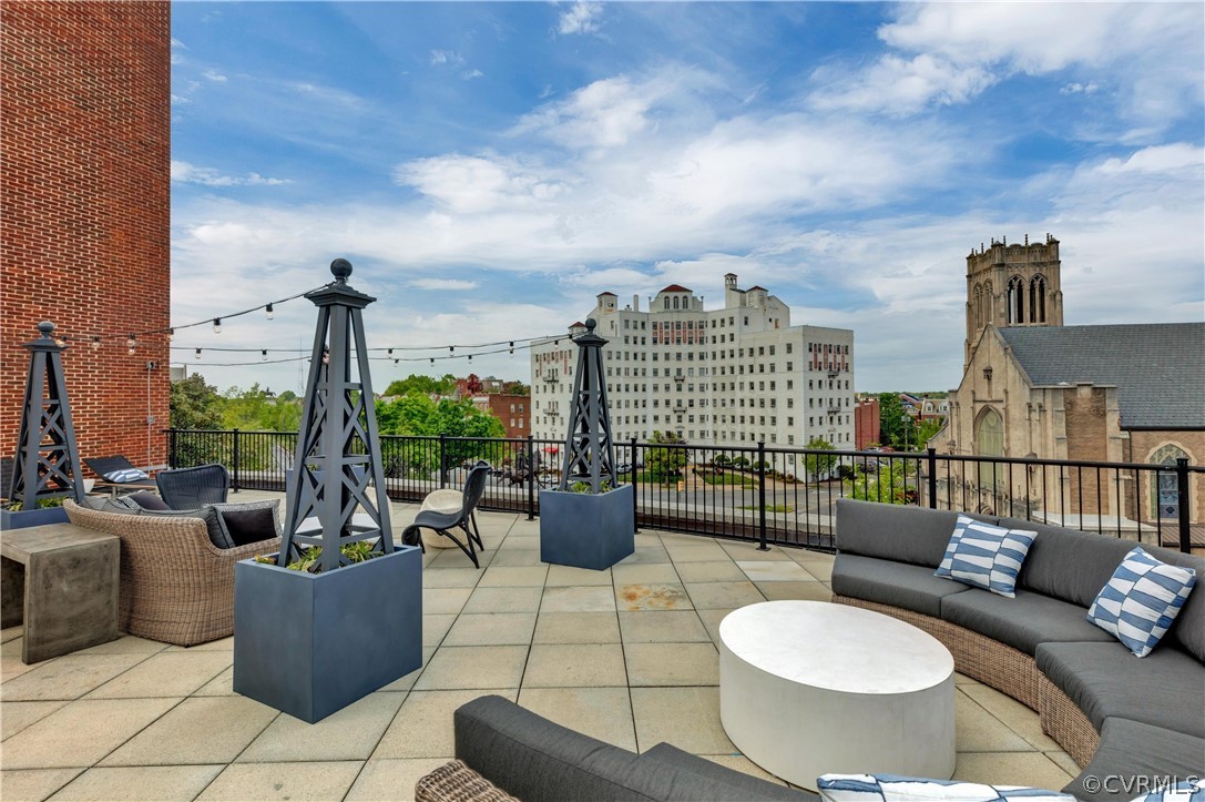 413 Stuart Circle, Unit U2D Richmond, VA 23220 - Photo 27 of 31 Partial view of rooftop terrance and stunning view
