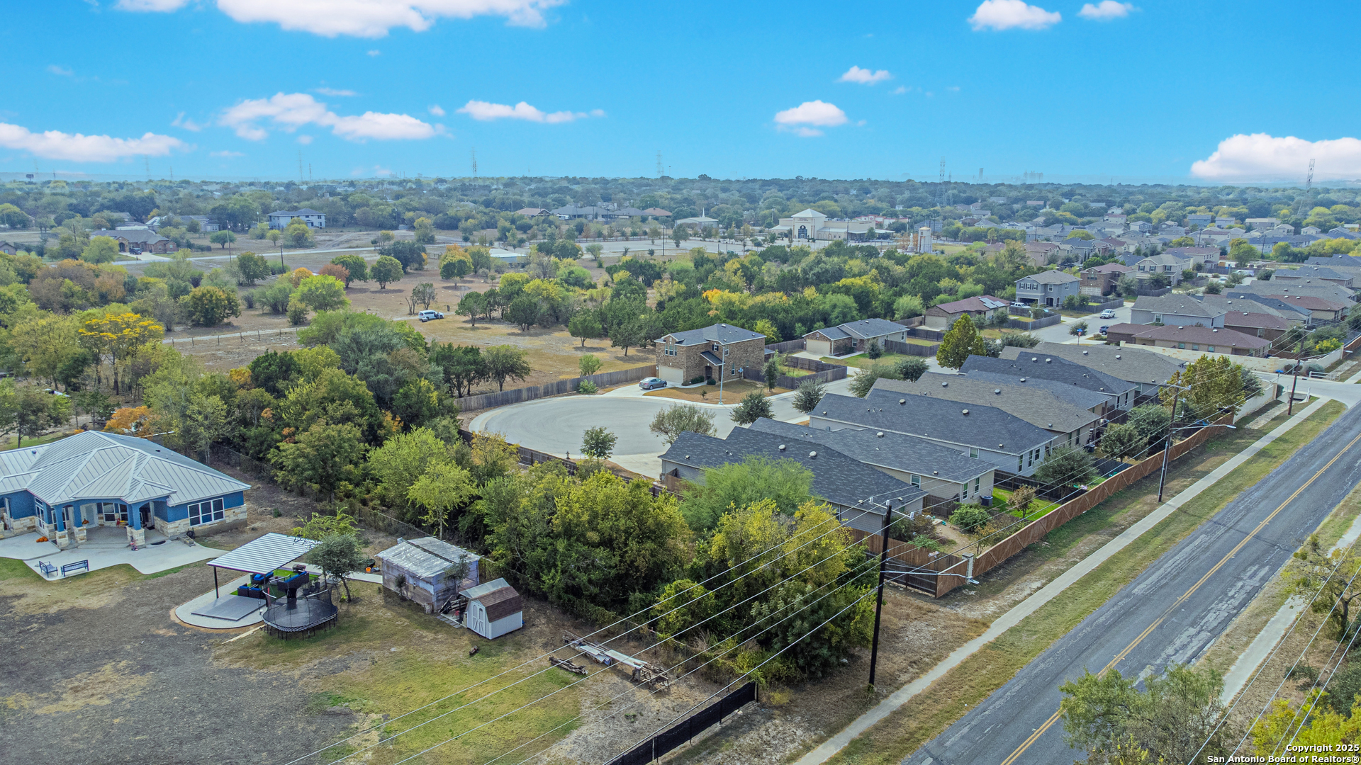 14830 Stahl Road San Antonio, TX 78217 - Photo 6 of 30 a view of a terrace