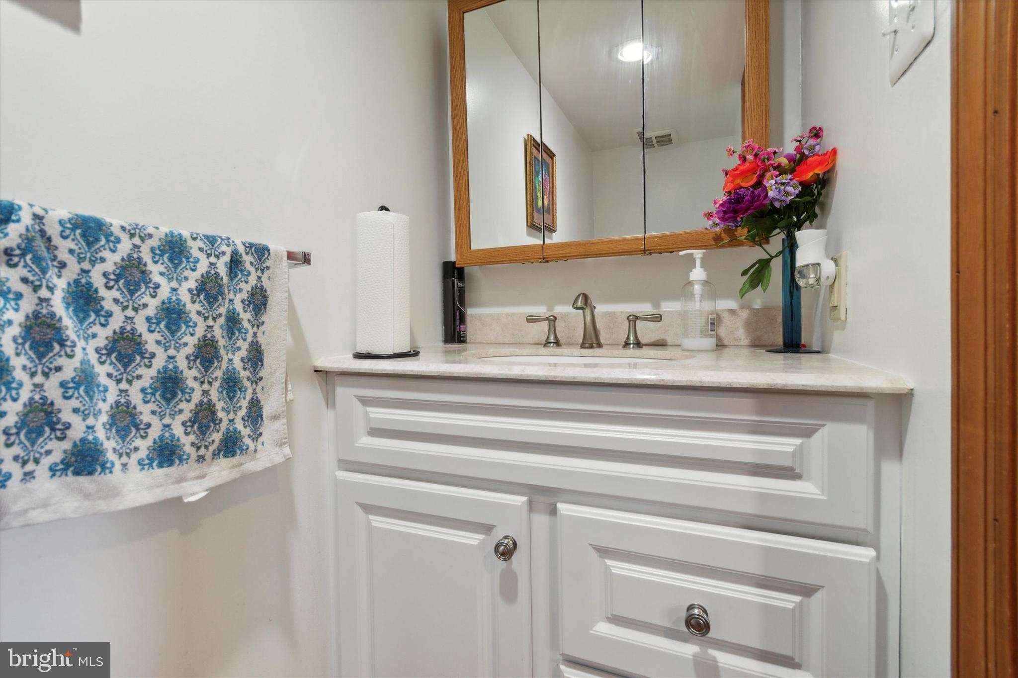 1218 Zebley Road Garnet Valley, PA 19060 - Photo 5 of 16 1st Fl half bath