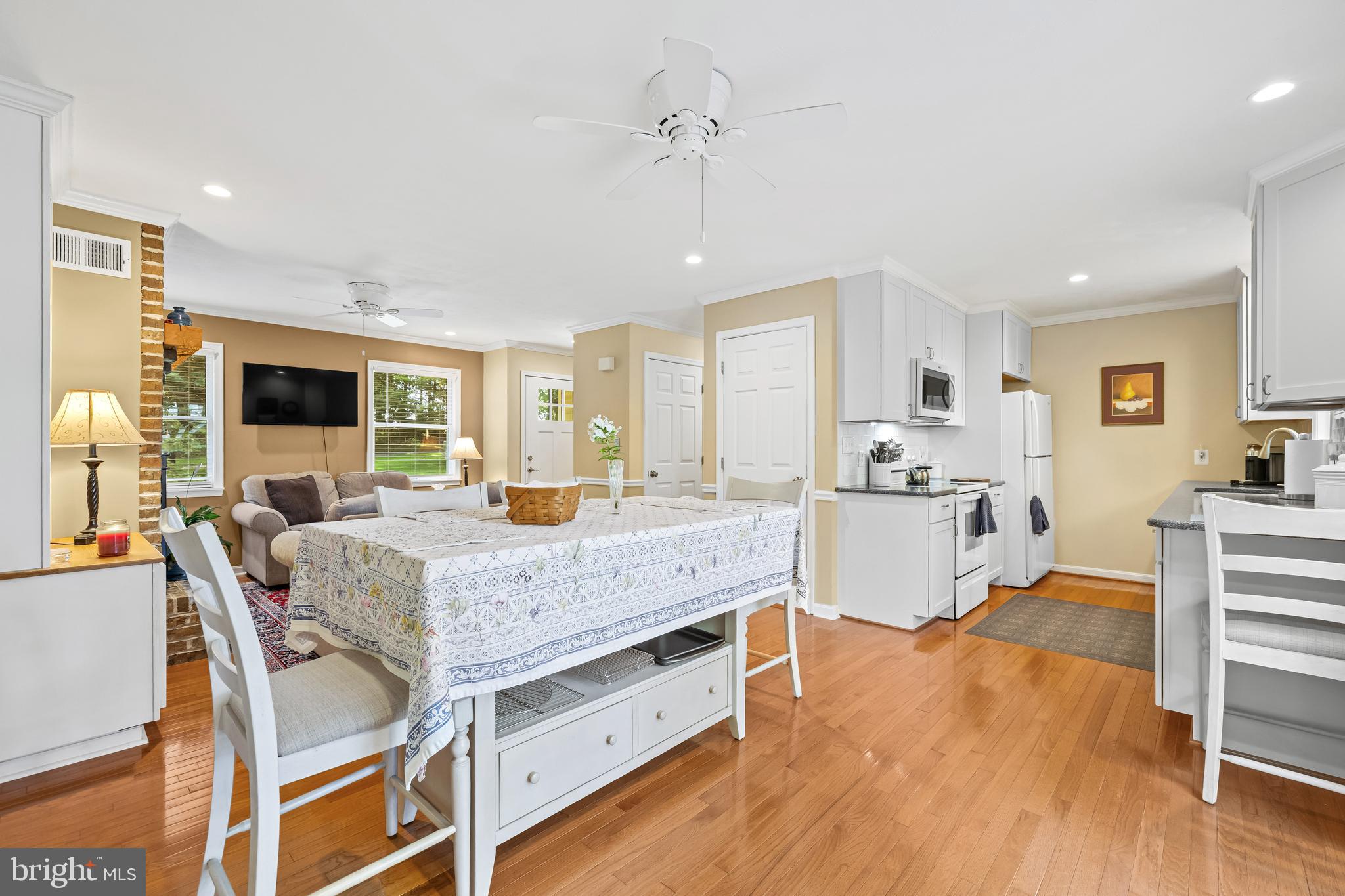 3046 Elder Road Glen Rock, PA 17327 - Photo 7 of 52